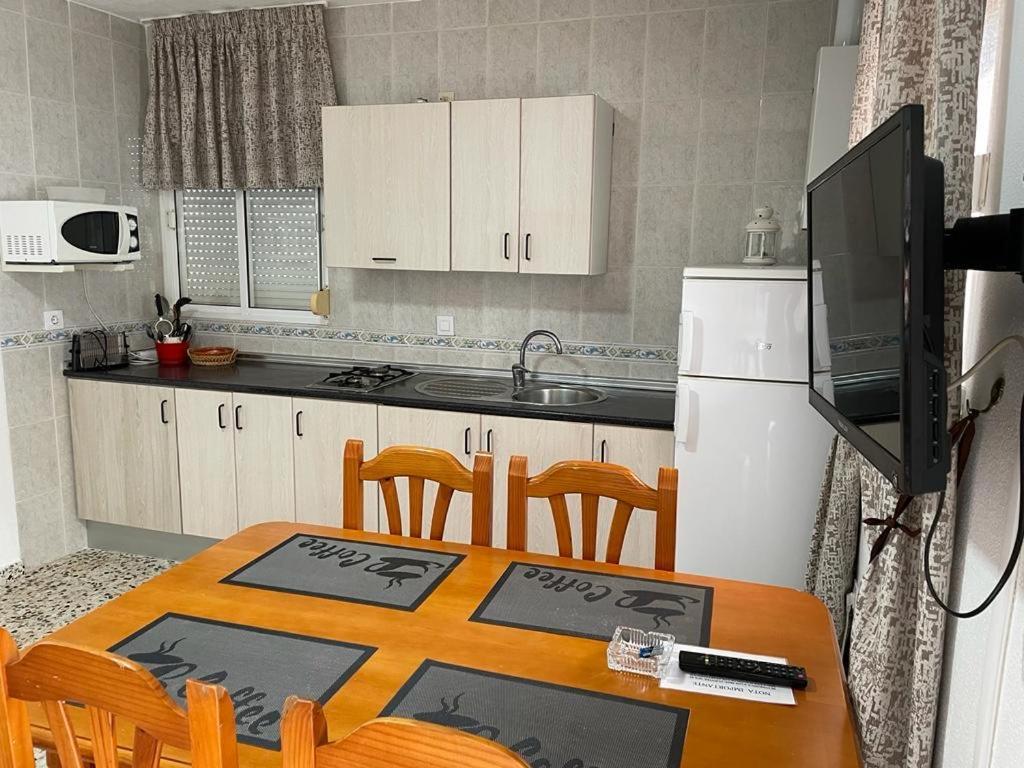 Apartamentos Bolonia Paraiso Esterno foto