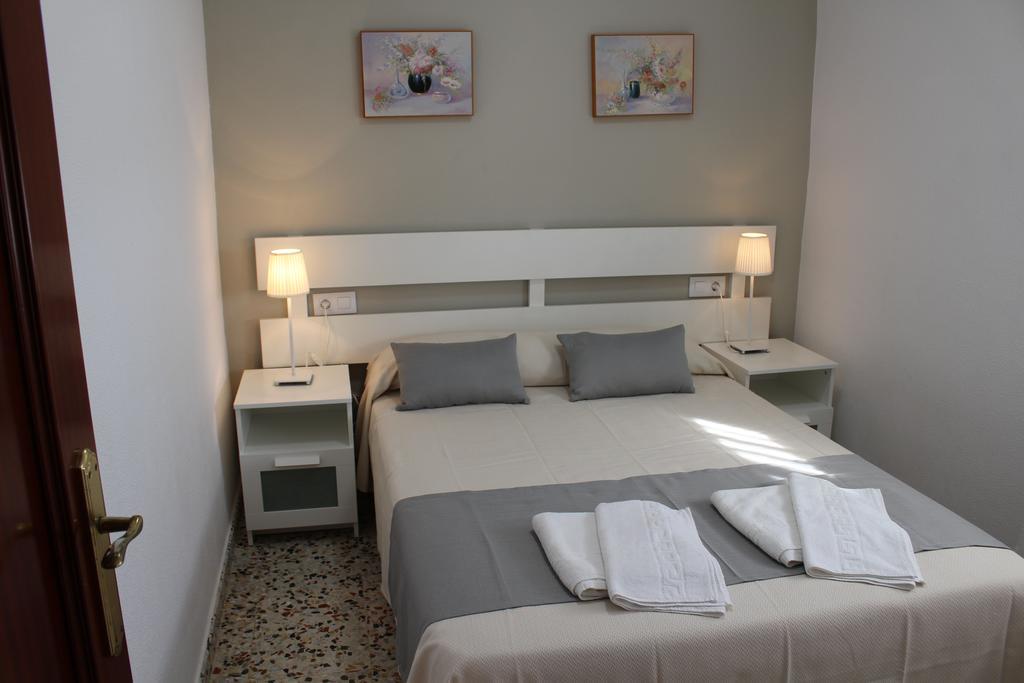 Apartamentos Bolonia Paraiso Esterno foto