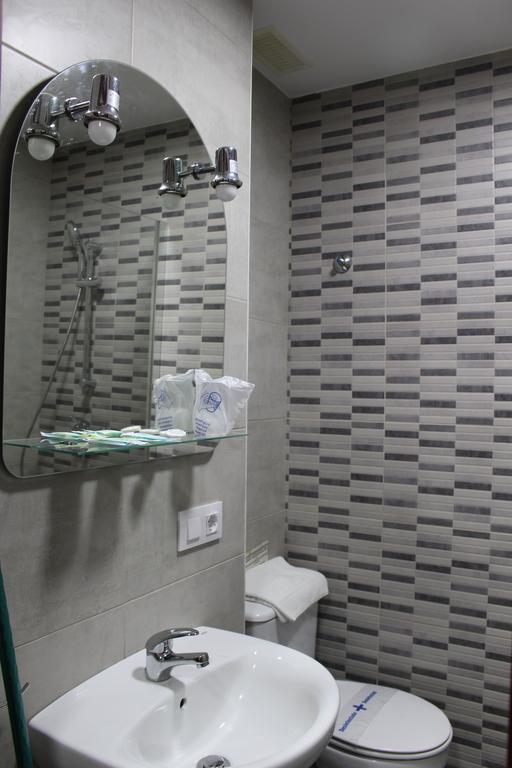 Apartamentos Bolonia Paraiso Esterno foto