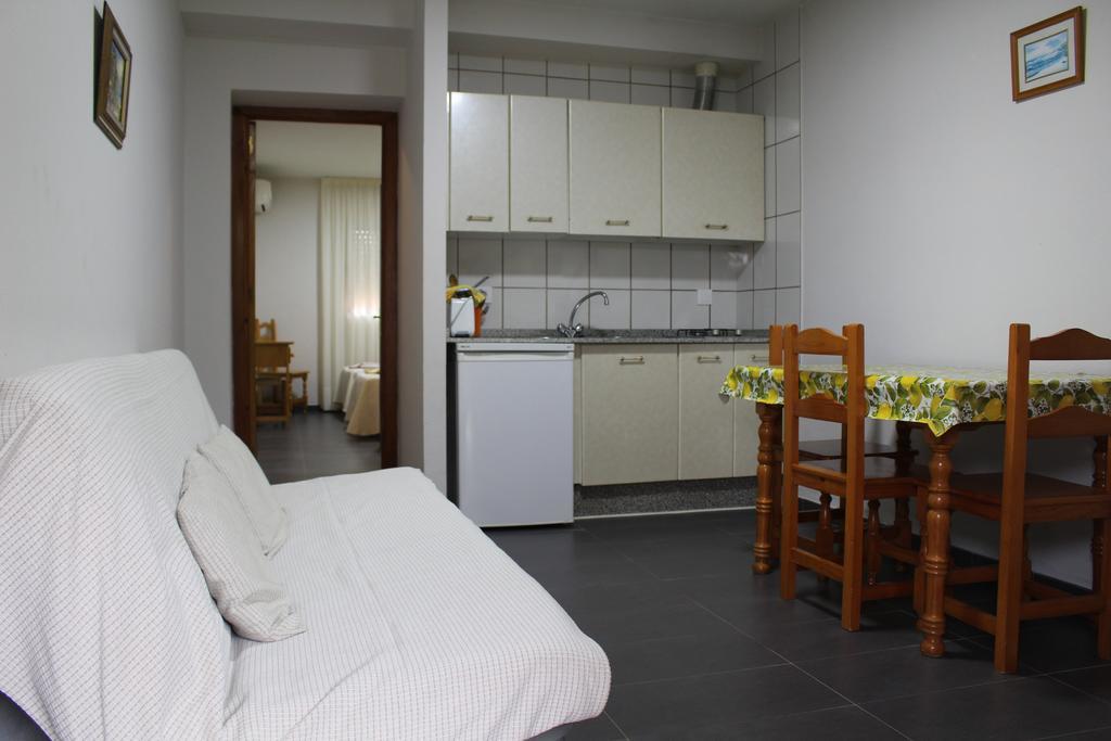 Apartamentos Bolonia Paraiso Esterno foto