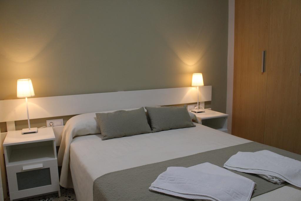 Apartamentos Bolonia Paraiso Esterno foto